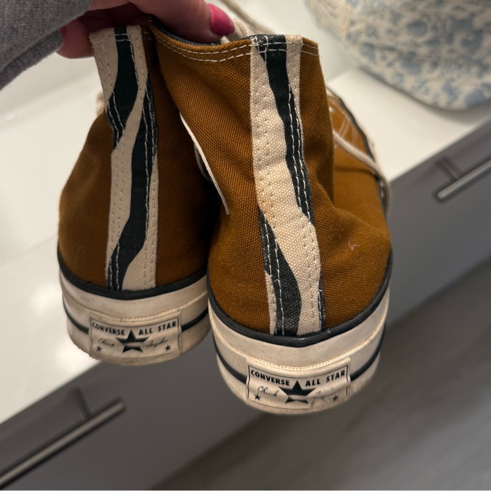 Custom Converse